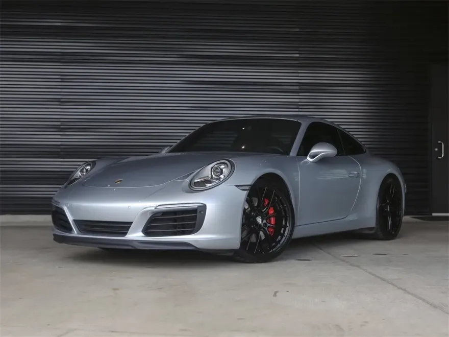2017 Porsche 911 S photo 1