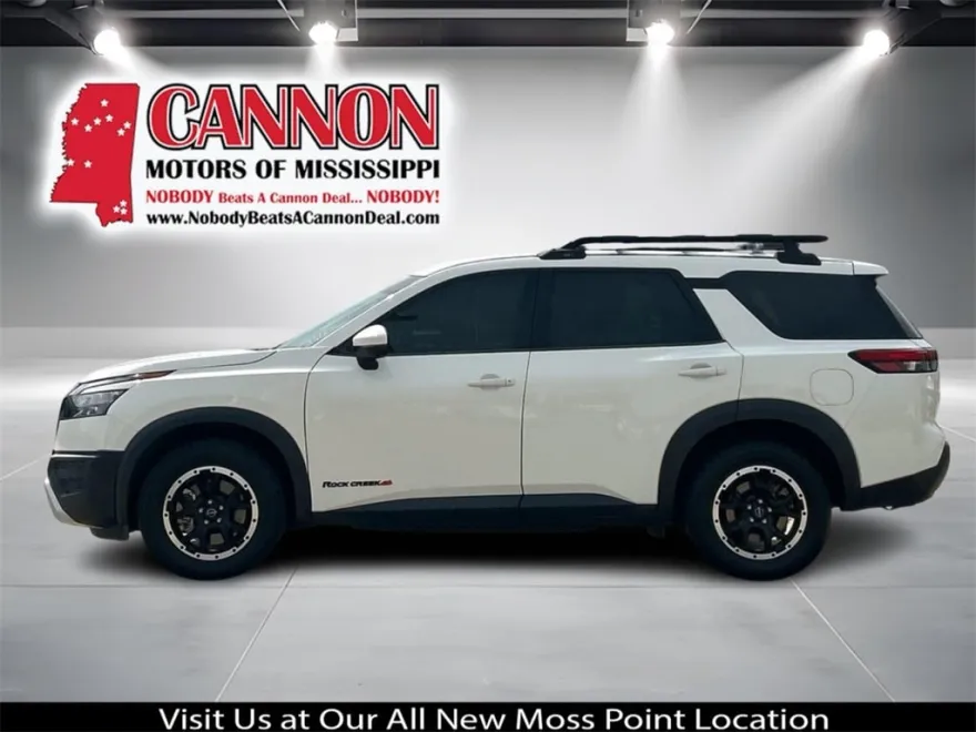 2023 Nissan Pathfinder Rock Creek photo 1