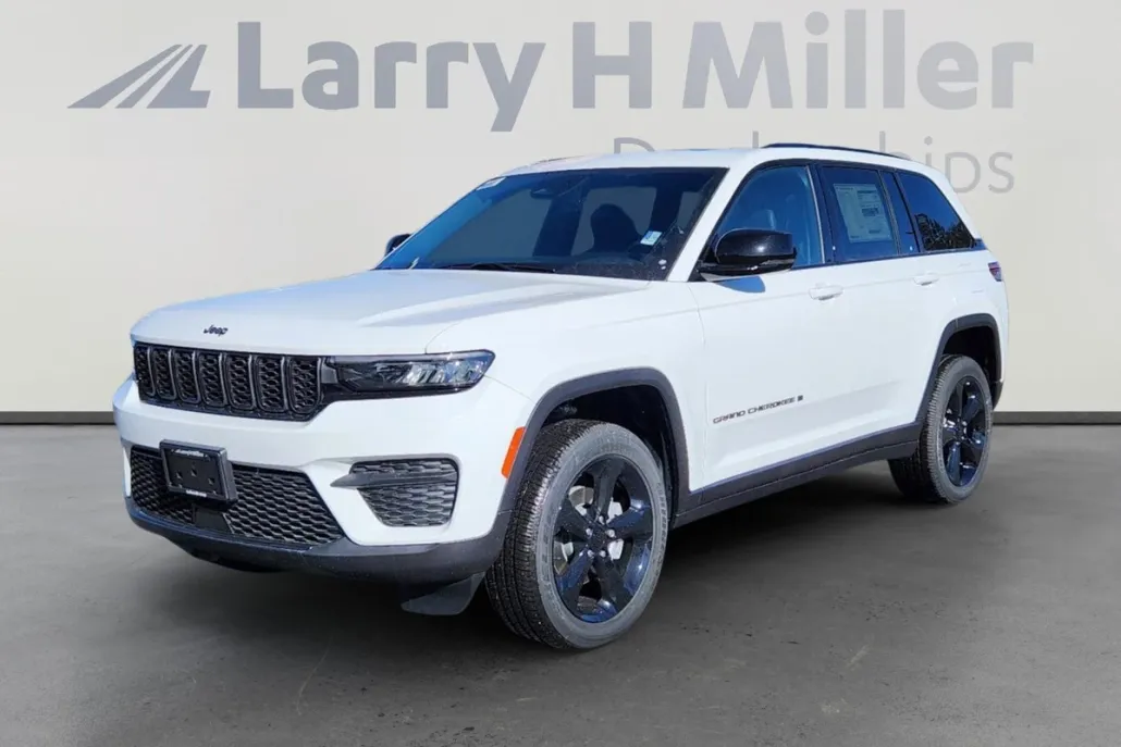 2025 Jeep Grand Cherokee Altitude X photo 1