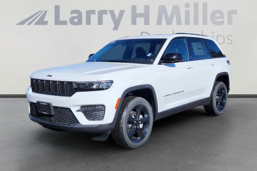 2025 Jeep Grand Cherokee Altitude X photo 1