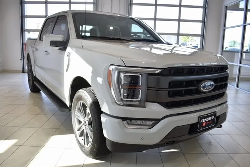 2023 Ford F-150 Lariat photo 1