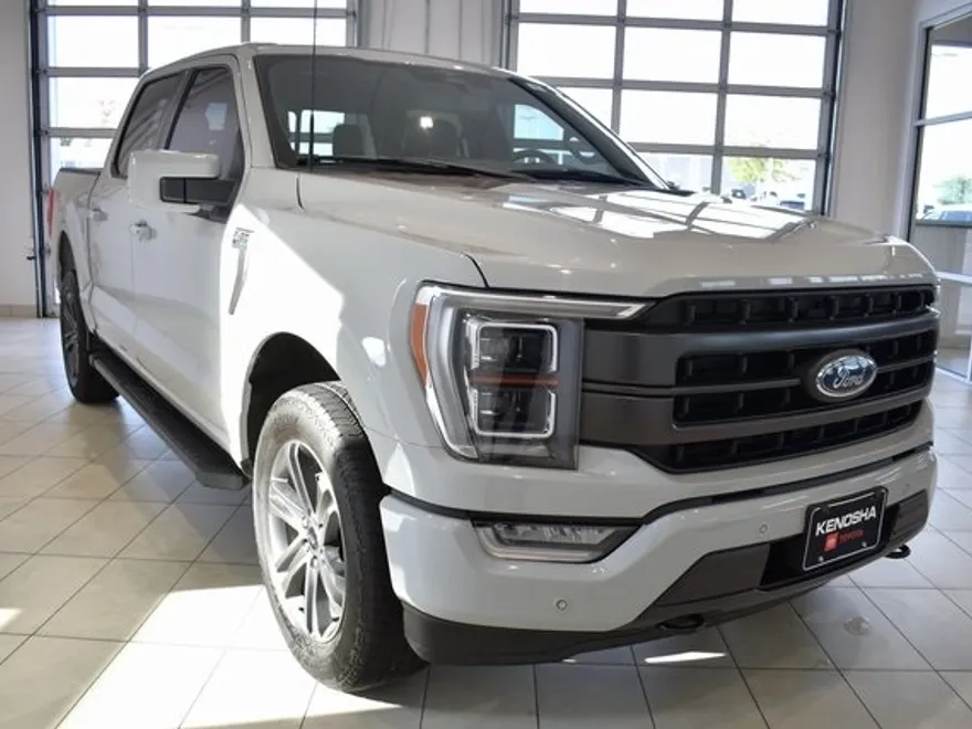 2023 Ford F-150 Lariat photo 1