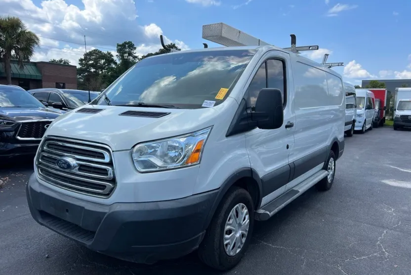 2018 Ford Transit Van photo 1