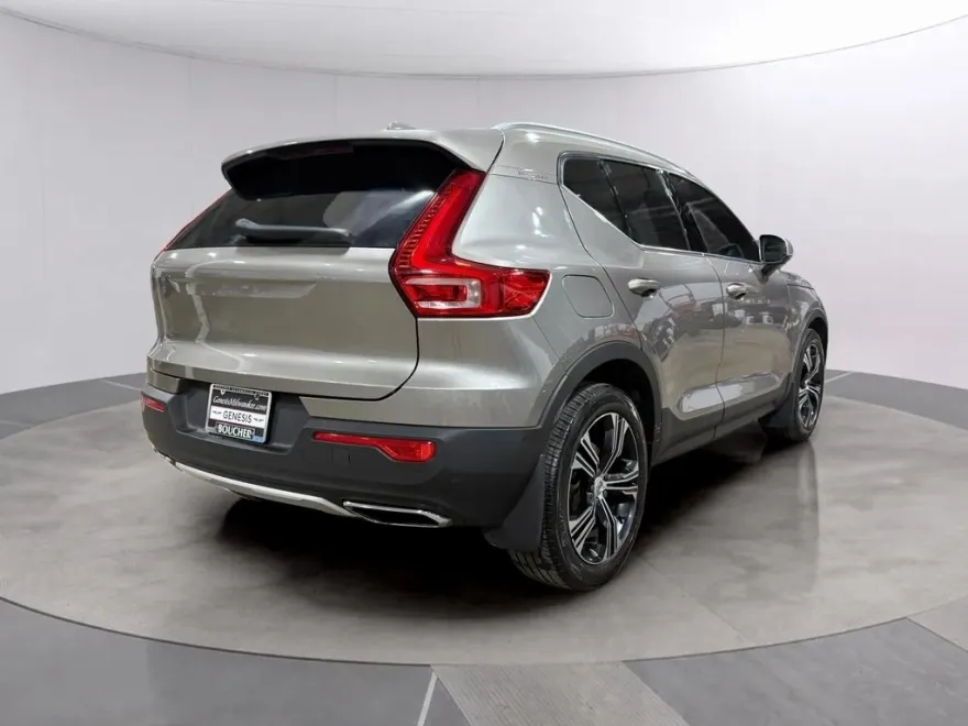 2020 Volvo XC40 T5 Inscription AWD photo 1