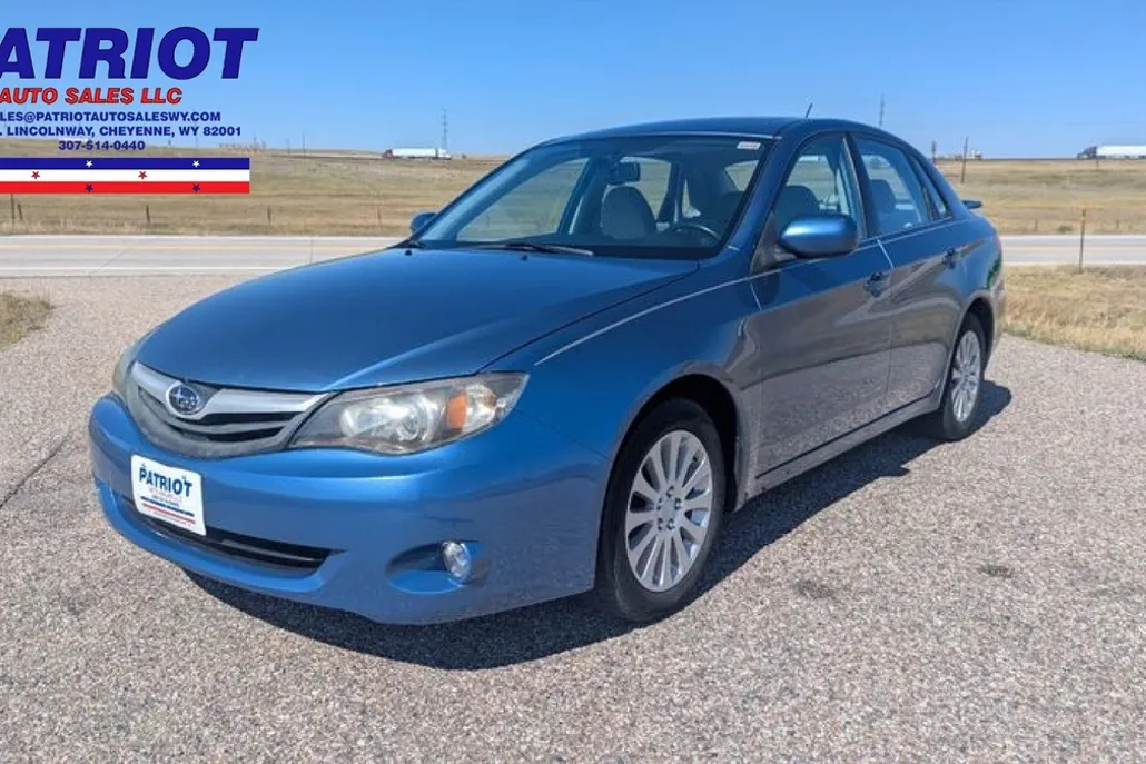 2010 Subaru Impreza 2.5i Premium photo 1