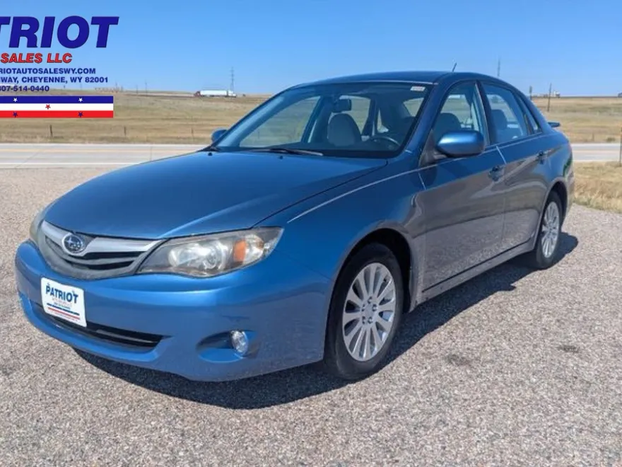 2010 Subaru Impreza 2.5i Premium photo 1