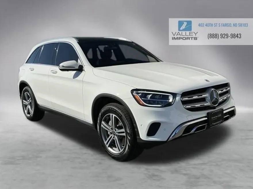 2021 Mercedes Benz GLC 300 photo 1
