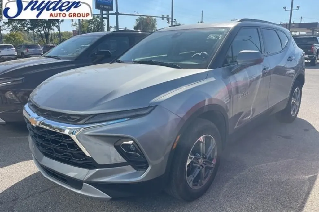 2023 Chevrolet Blazer 2LT photo 1