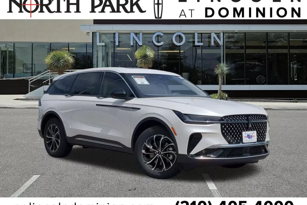 2025 Lincoln Nautilus Premiere photo 1