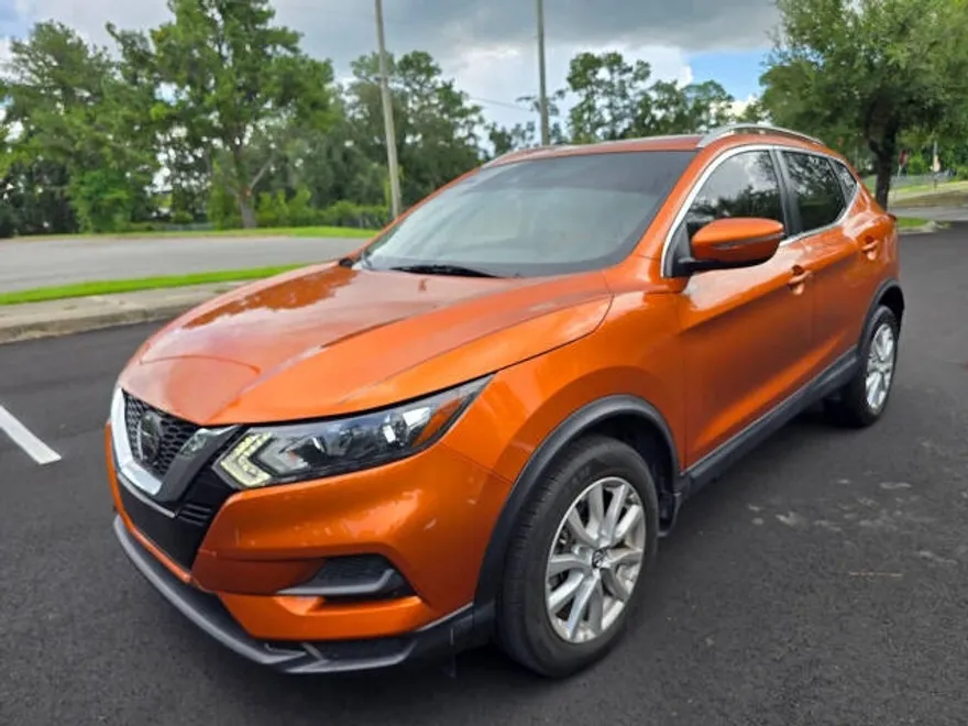 2020 Nissan Rogue Sport SV photo 1