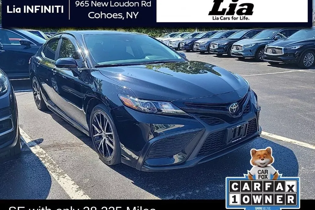 2023 Toyota Camry Base photo 1