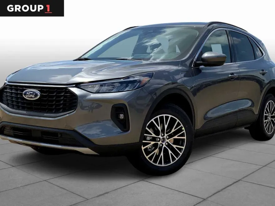 2025 Ford Escape SEL Plug-In Hybrid photo 1