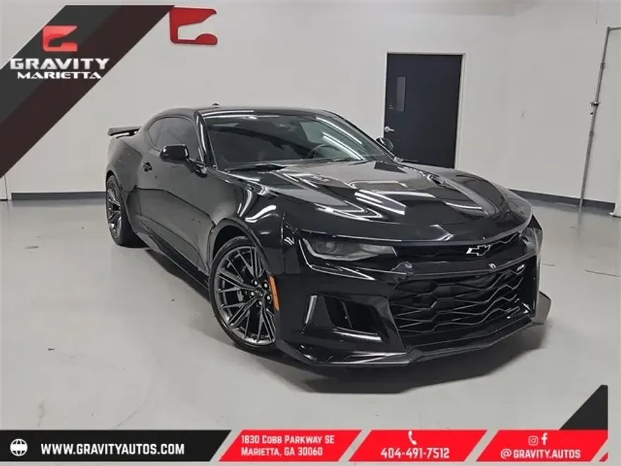 2023 Chevrolet Camaro ZL1 photo 1