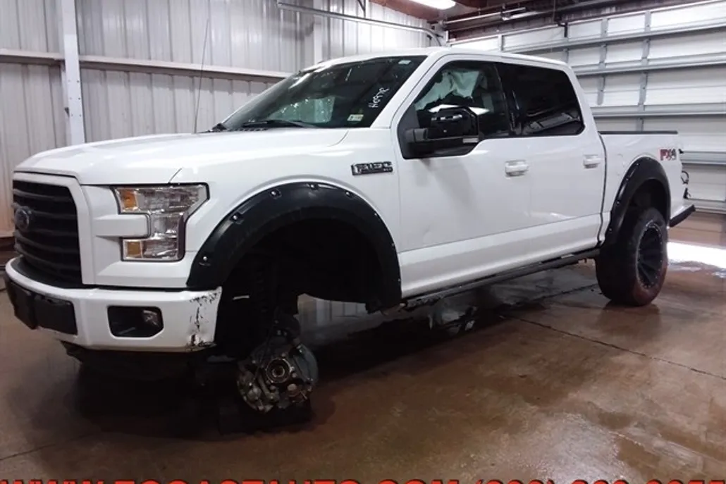 2016 Ford F-150 XLT FX4 photo 1