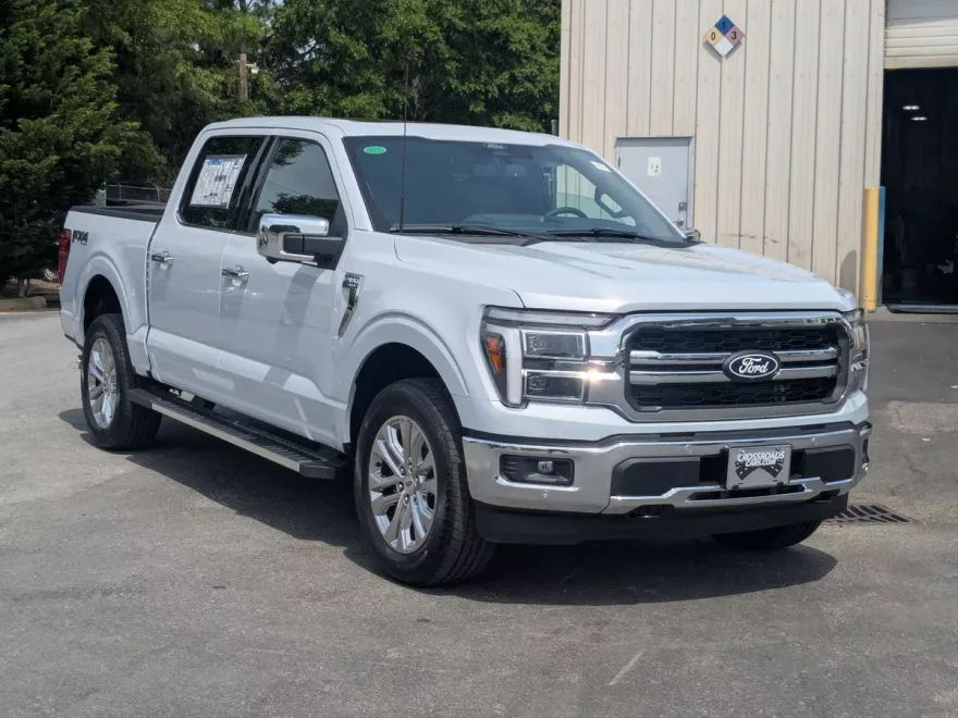 2025 Ford F-150 Lariat photo 1