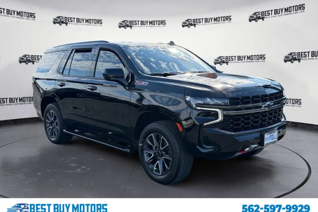 2021 Chevrolet Tahoe Z71 photo 1