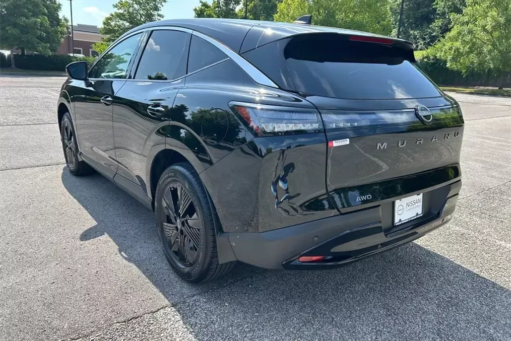 2025 Nissan Murano SV photo 1