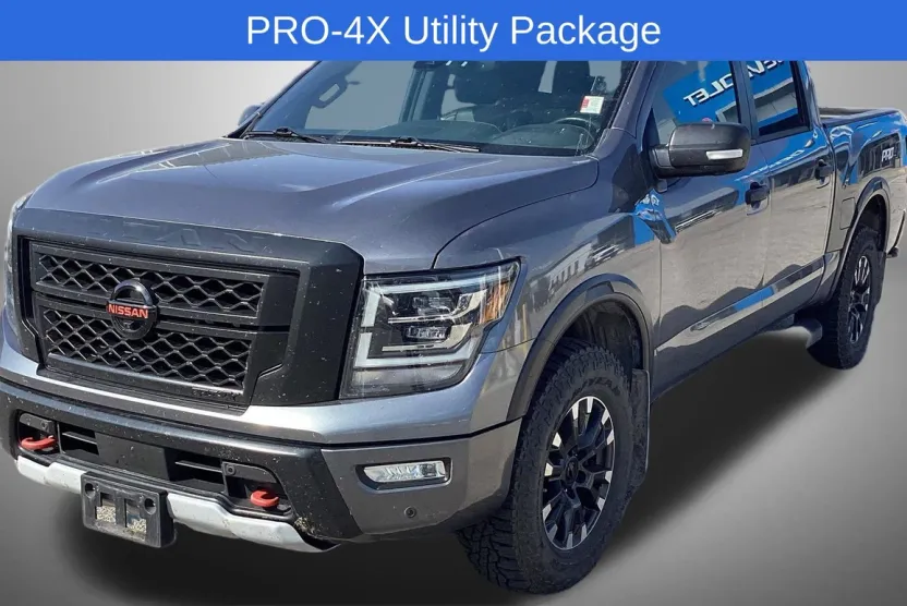 2021 Nissan Titan PRO-4X photo 1