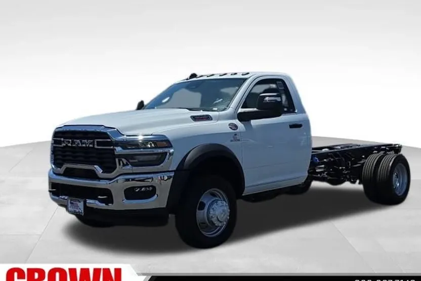 2025 Ram 4500 Tradesman photo 1