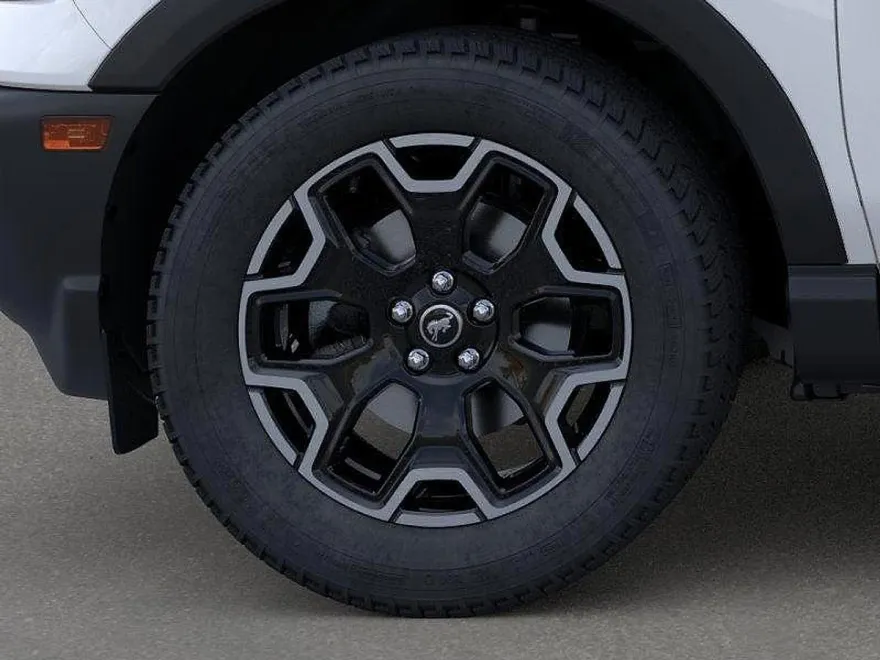 2025 Ford Bronco Sport Outer Banks photo 1