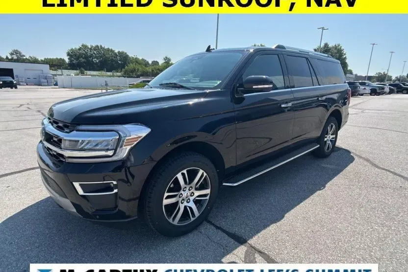 2023 Ford Expedition MAX Limited photo 1