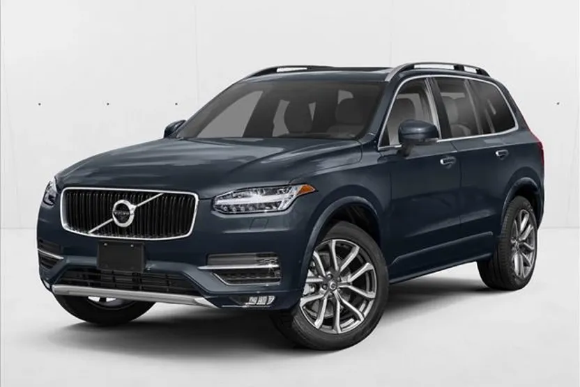 2019 Volvo XC90 Momentum photo 1