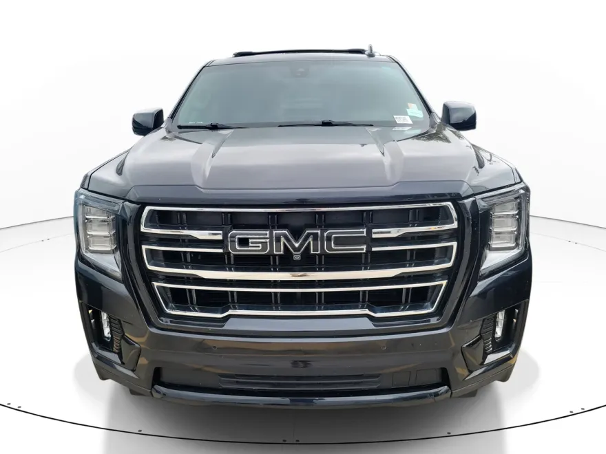 2022 Gmc Yukon XL SLT photo 1