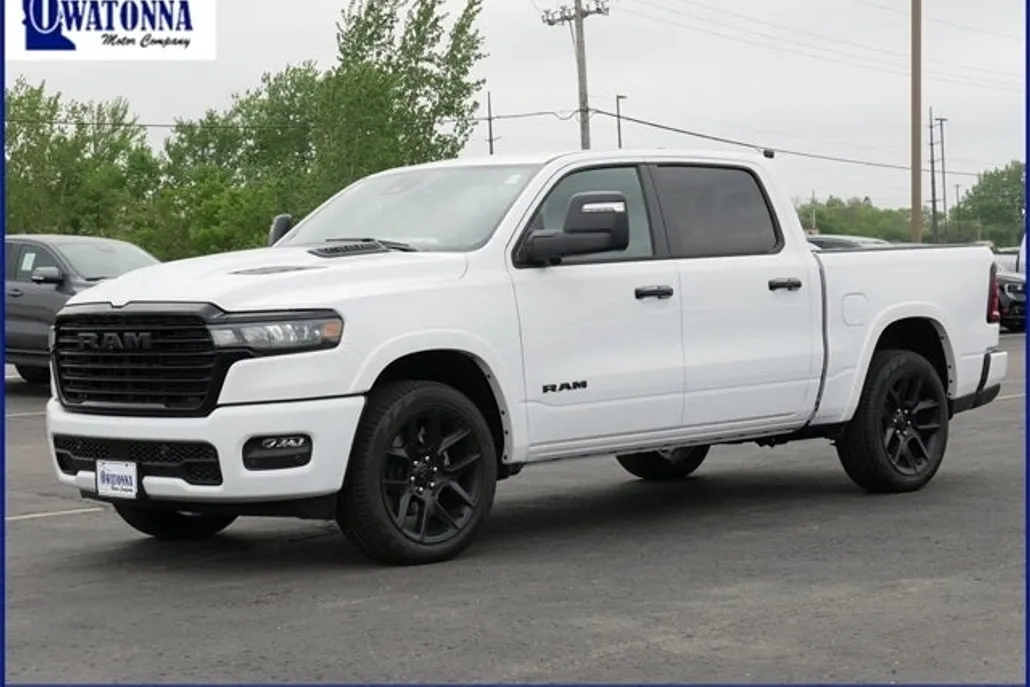 2025 Ram 1500 Laramie photo 1