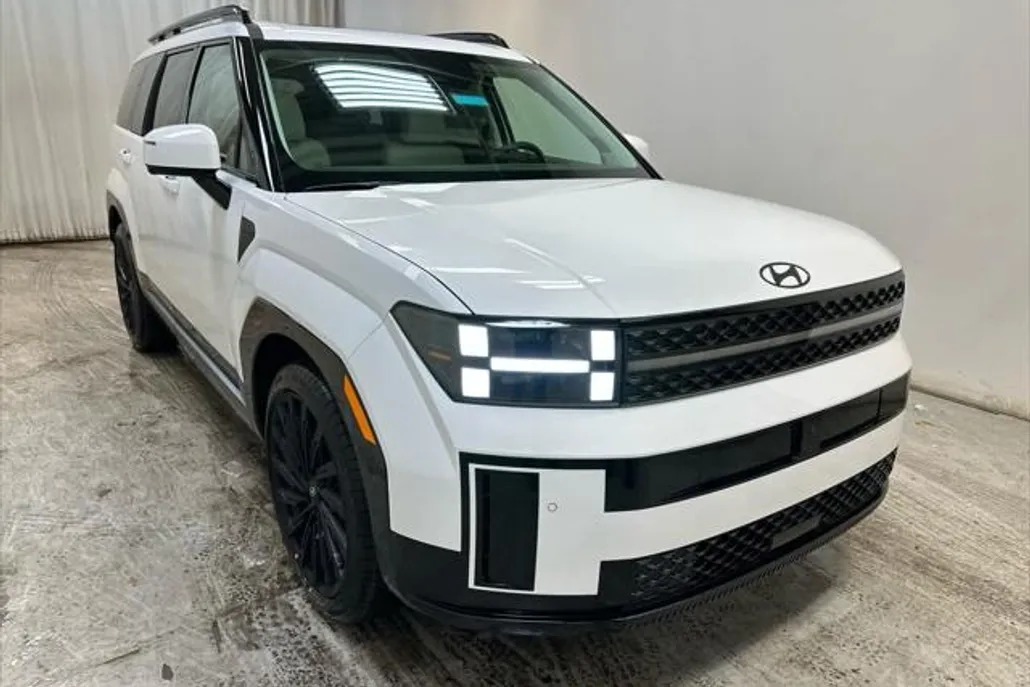2025 Hyundai Santa Fe Calligraphy photo 1