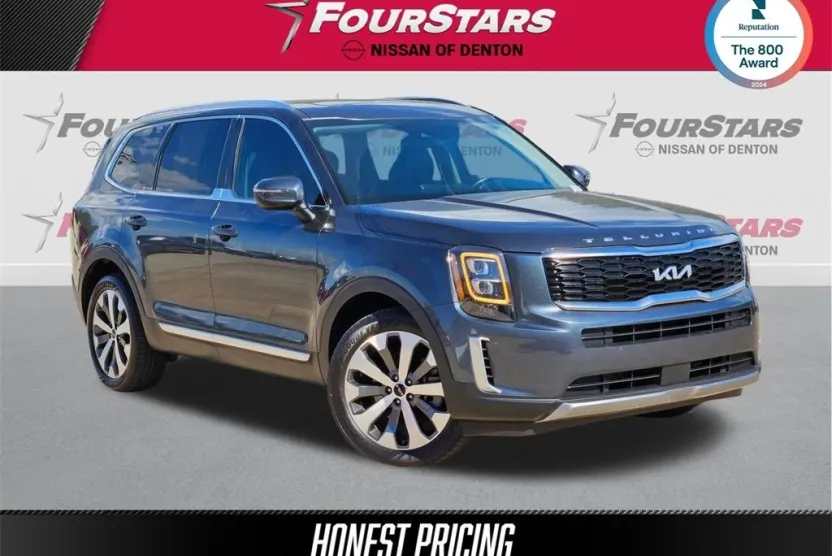 2022 Kia Telluride EX photo 1