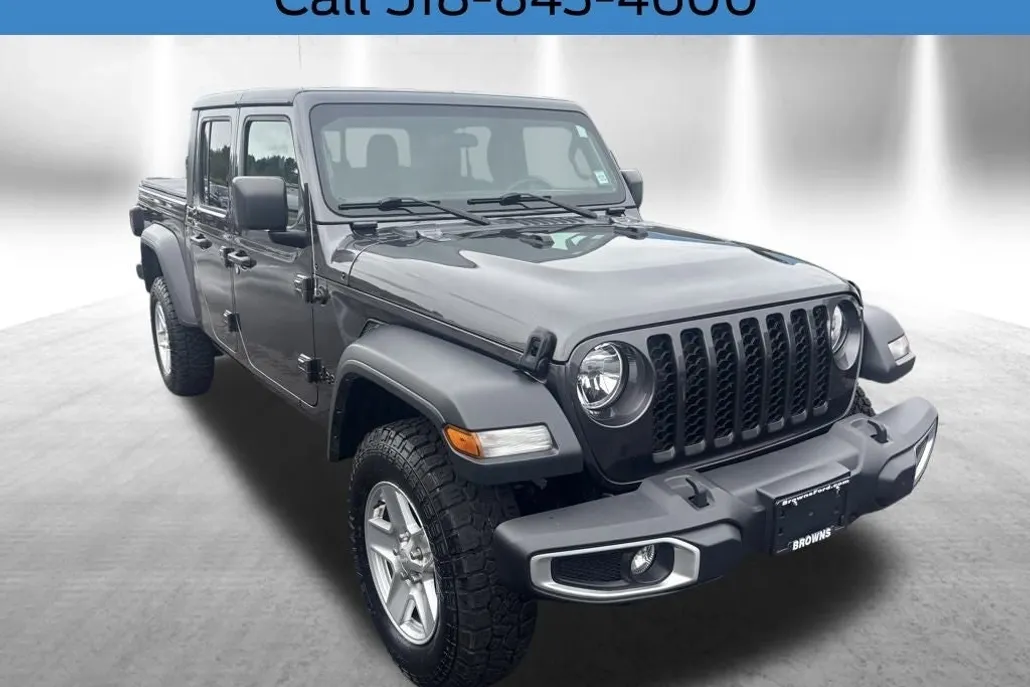 2023 Jeep Gladiator Sport photo 1