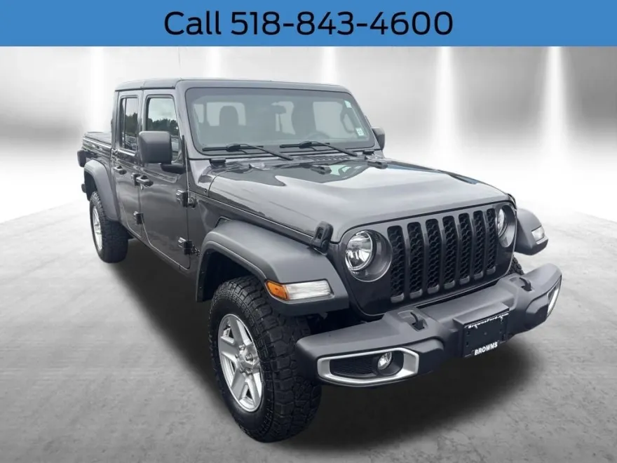 2023 Jeep Gladiator Sport photo 1