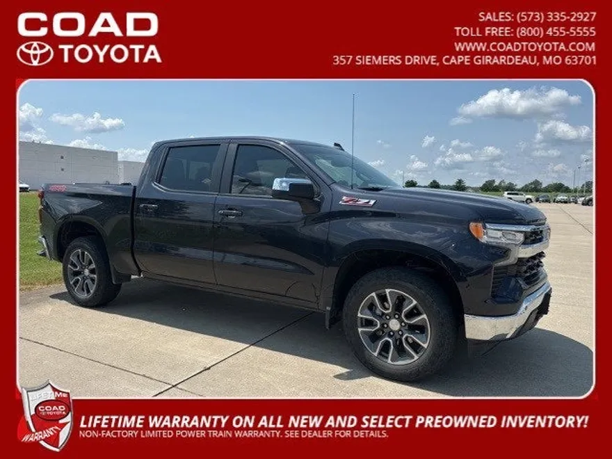 2022 Chevrolet Silverado 1500 LT photo 1