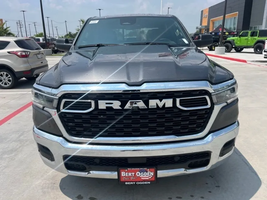 2025 Ram 1500 Tradesman photo 1
