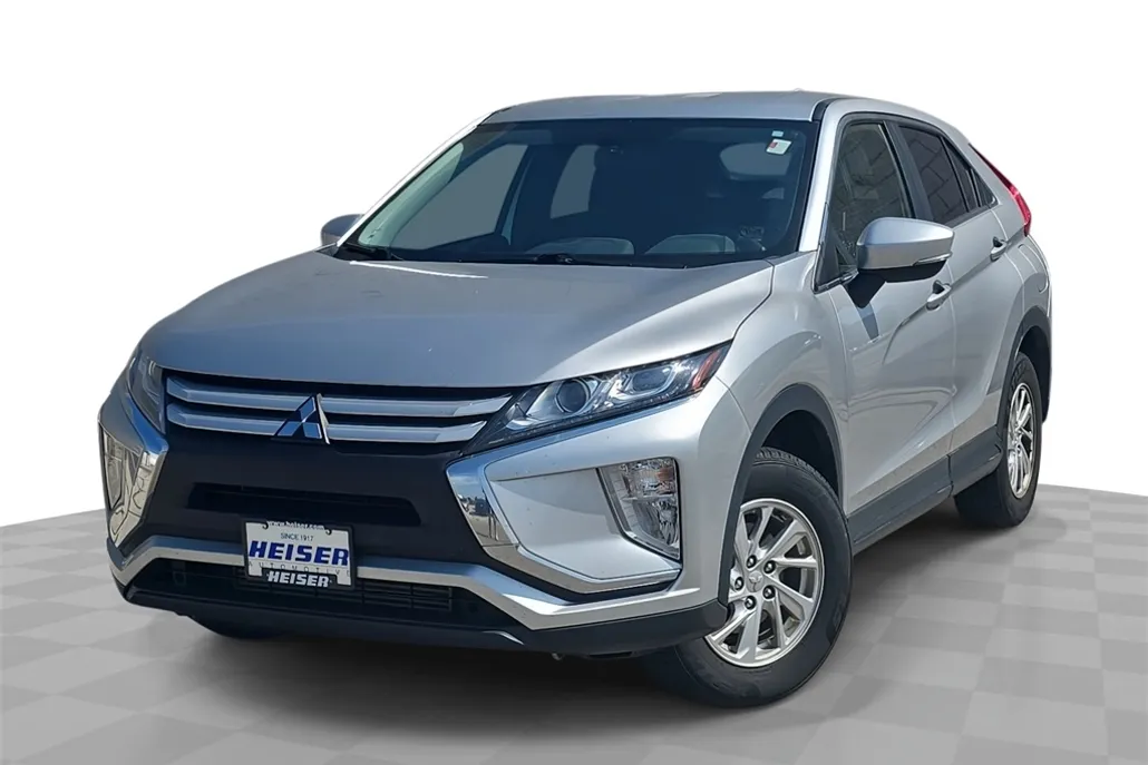 2018 Mitsubishi Eclipse Cross ES photo 1