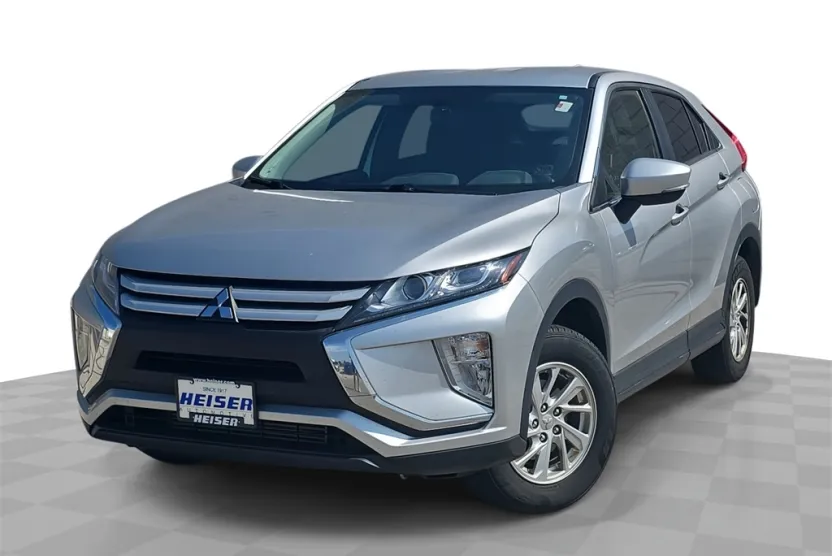 2018 Mitsubishi Eclipse Cross ES photo 1