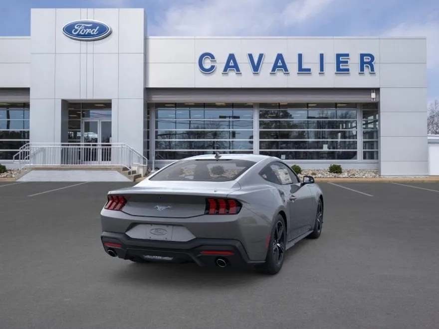 2025 Ford Mustang EcoBoost photo 1