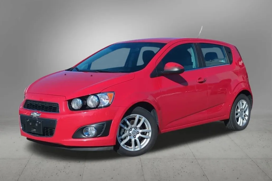 2013 Chevrolet Sonic LT photo 1