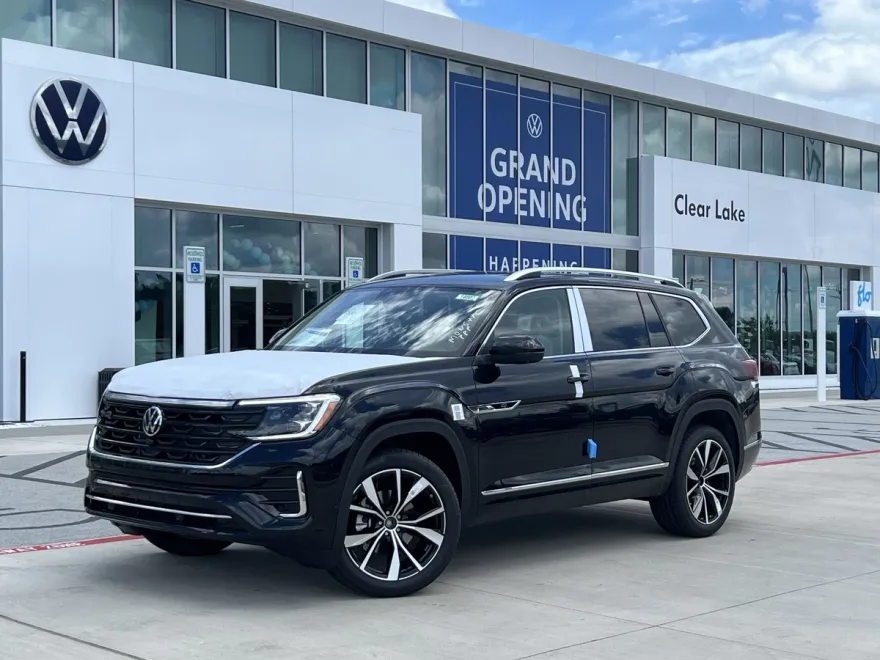 2025 Volkswagen Atlas SEL Premium R-Line photo 1