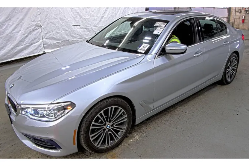 2017 Bmw 540i xDrive photo 1