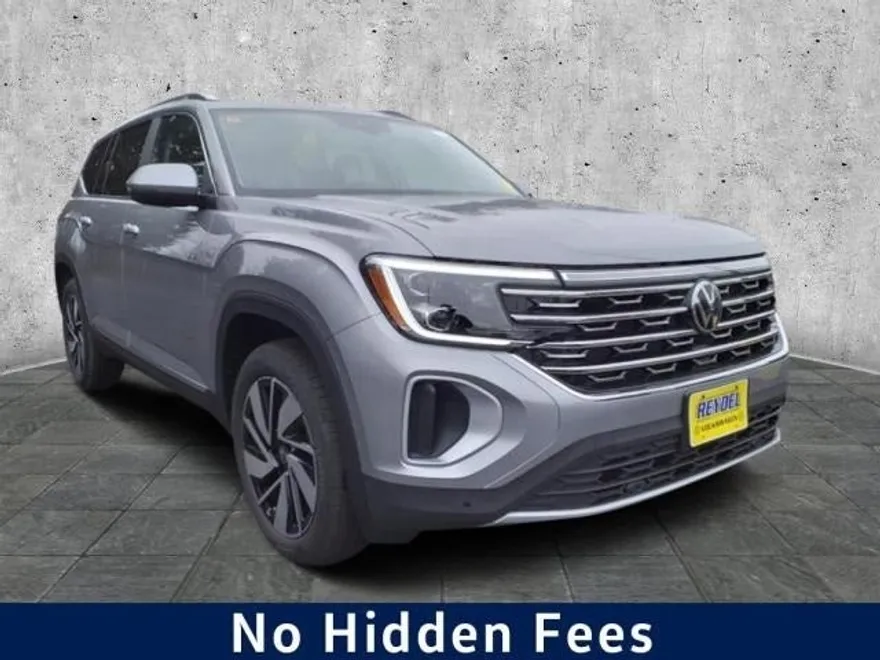 2024 Volkswagen Atlas SEL photo 1