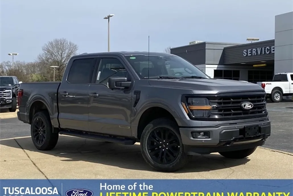 2025 Ford F-150 XLT photo 1