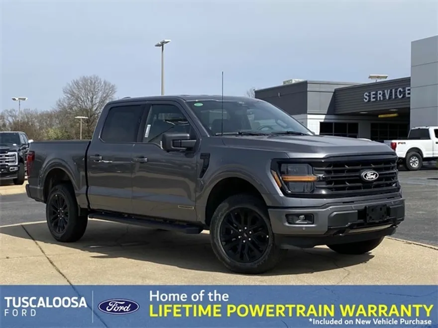 2025 Ford F-150 XLT photo 1