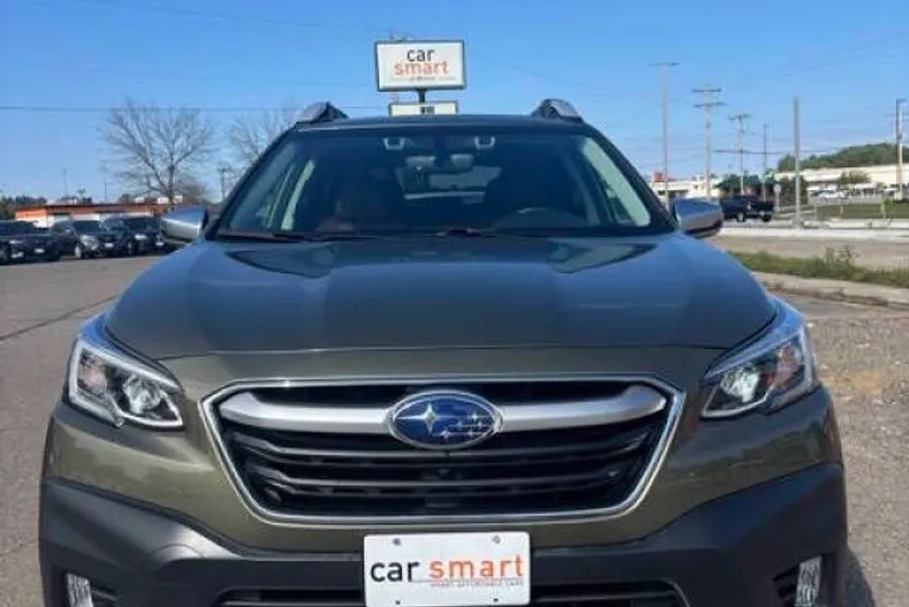 2020 Subaru Outback Touring XT photo 1