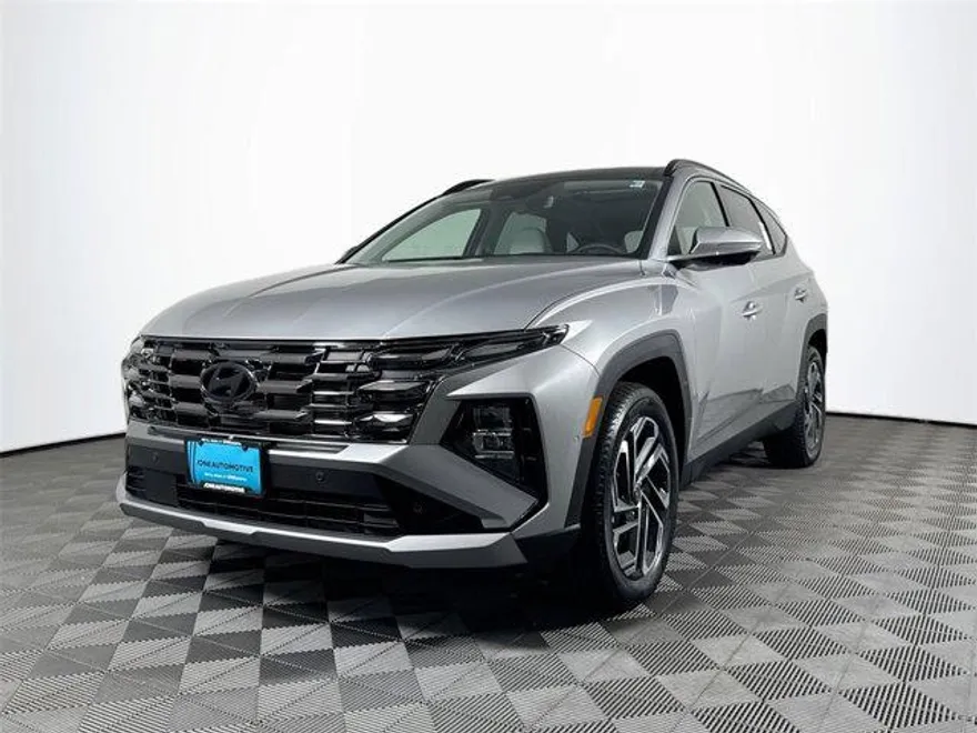 2025 Hyundai Tucson Limited photo 1