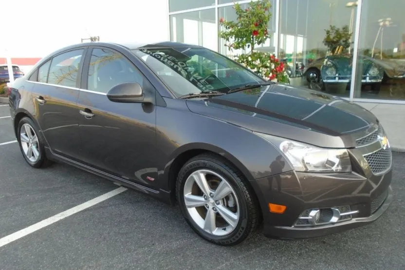 2014 Chevrolet Cruze photo 1