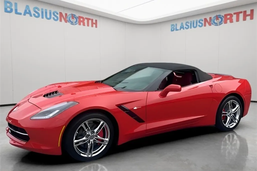 2017 Chevrolet Corvette Stingray 1LT photo 1