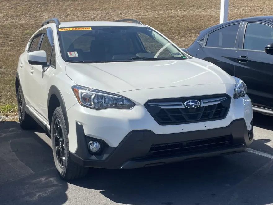 2023 Subaru Crosstrek Premium photo 1