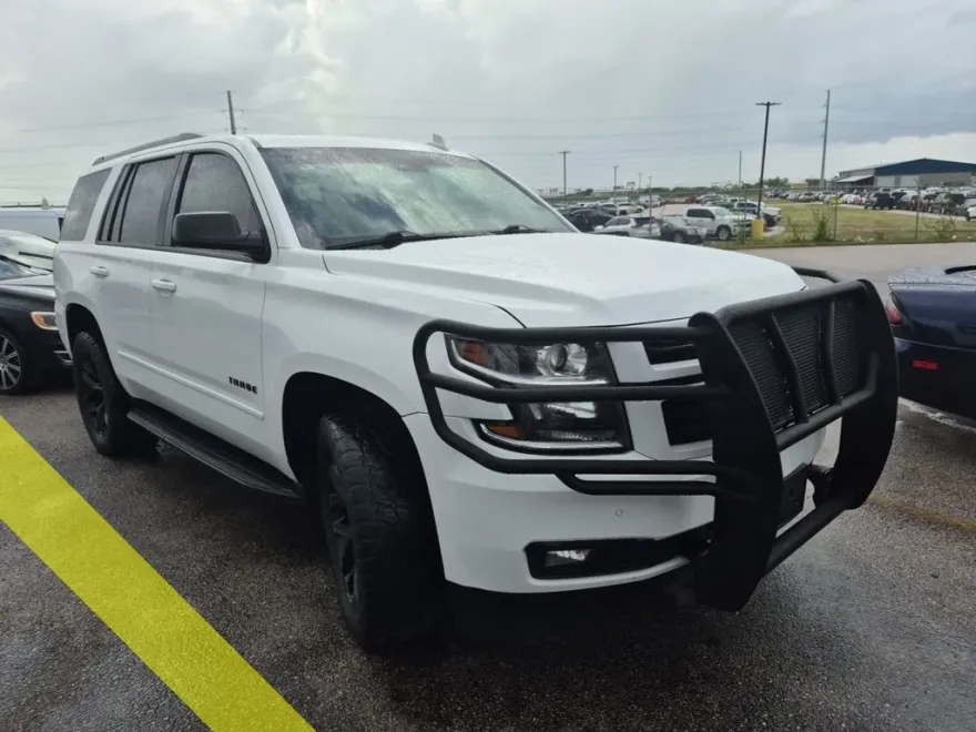 2018 Chevrolet Tahoe Premier photo 1