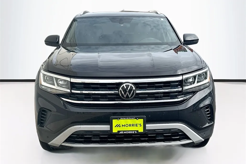 2023 Volkswagen Atlas Cross Sport V6 SE Technology photo 1